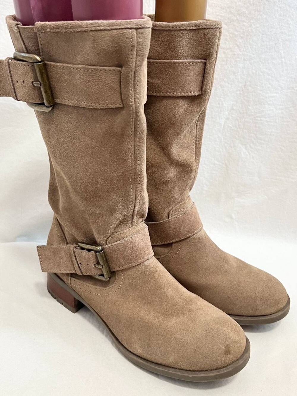 Skechers boots beige tan suede Lunacy womens 10 moto biker mid calf pull on